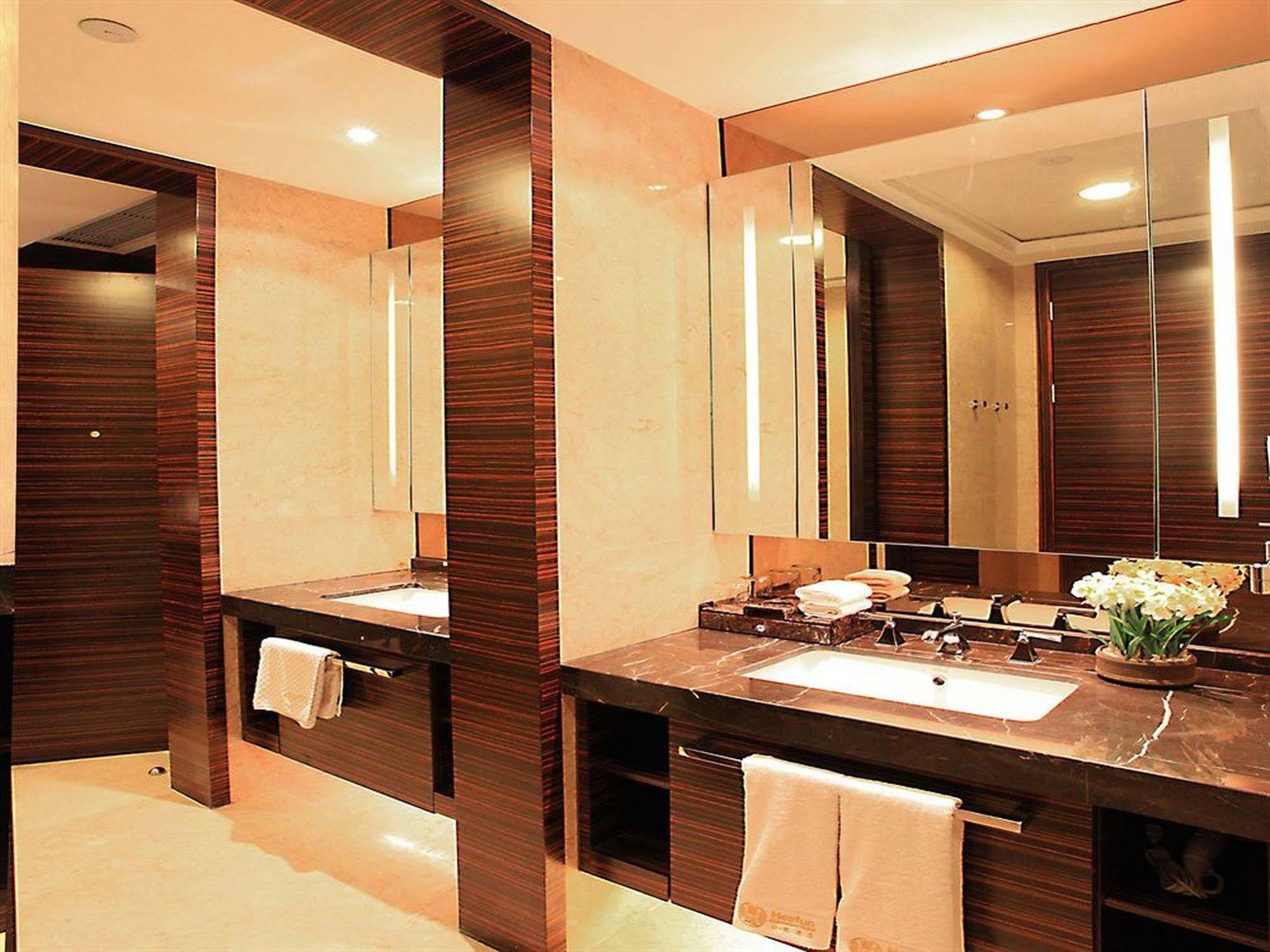Heefun Apartment Gz -Poly World Trading Center-Walking Distance To Canton Fair Exterior foto